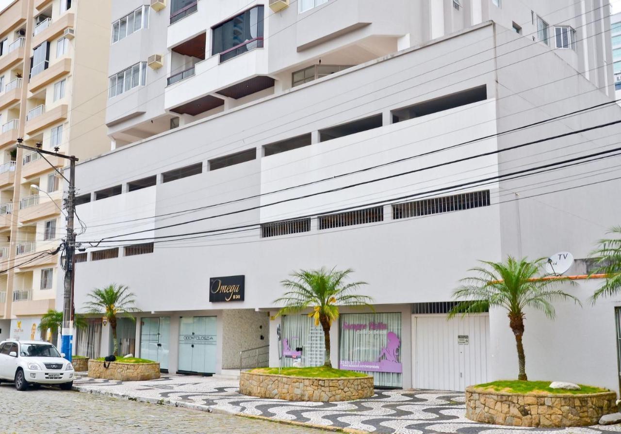 Aptos Praia Central Omega B Balneário Camboriú Εξωτερικό φωτογραφία